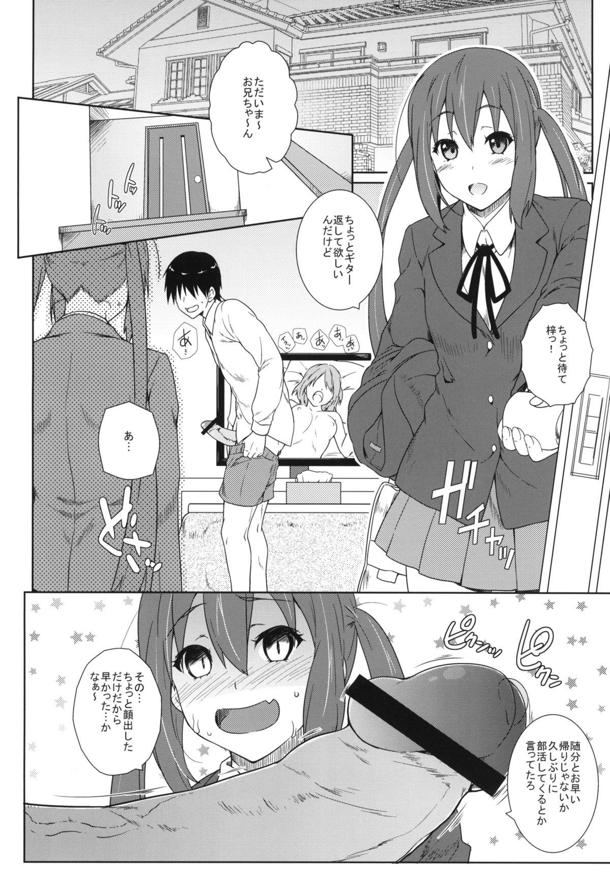 Gay 3some Niginigi - K-on Public Nudity - Page 5